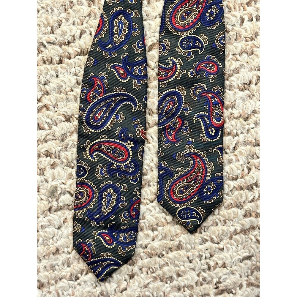 Brooks Brothers silk tie